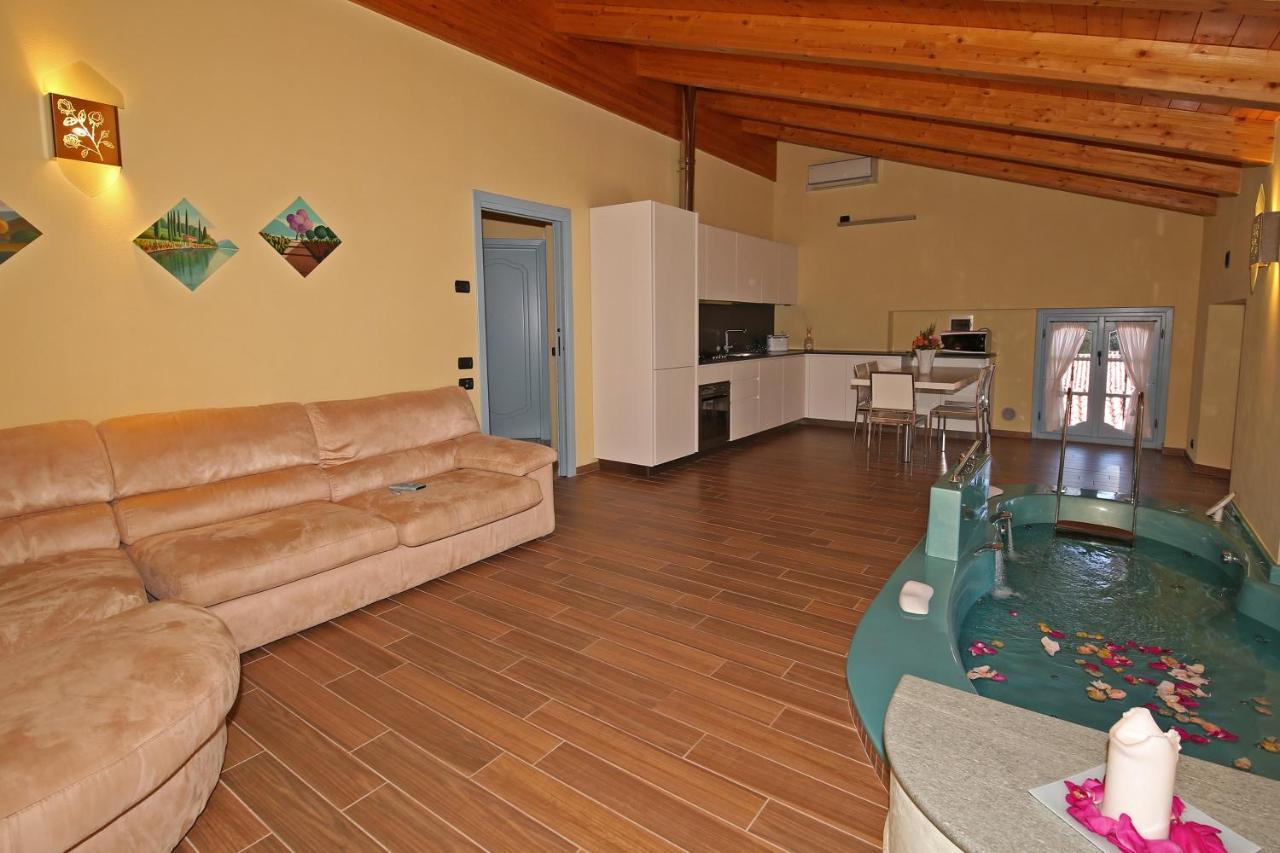 Palazzo Del Vicere Aparthotel Lezzeno Εξωτερικό φωτογραφία