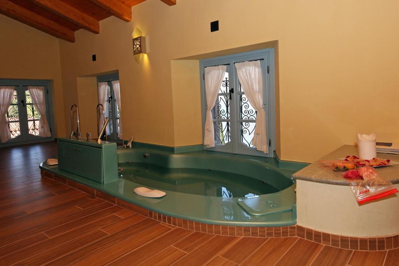 Palazzo Del Vicere Aparthotel Lezzeno Εξωτερικό φωτογραφία