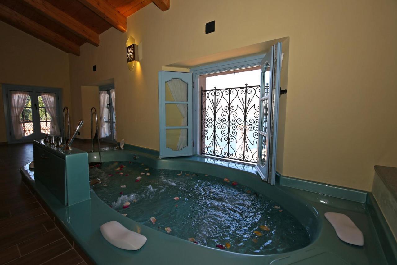 Palazzo Del Vicere Aparthotel Lezzeno Εξωτερικό φωτογραφία
