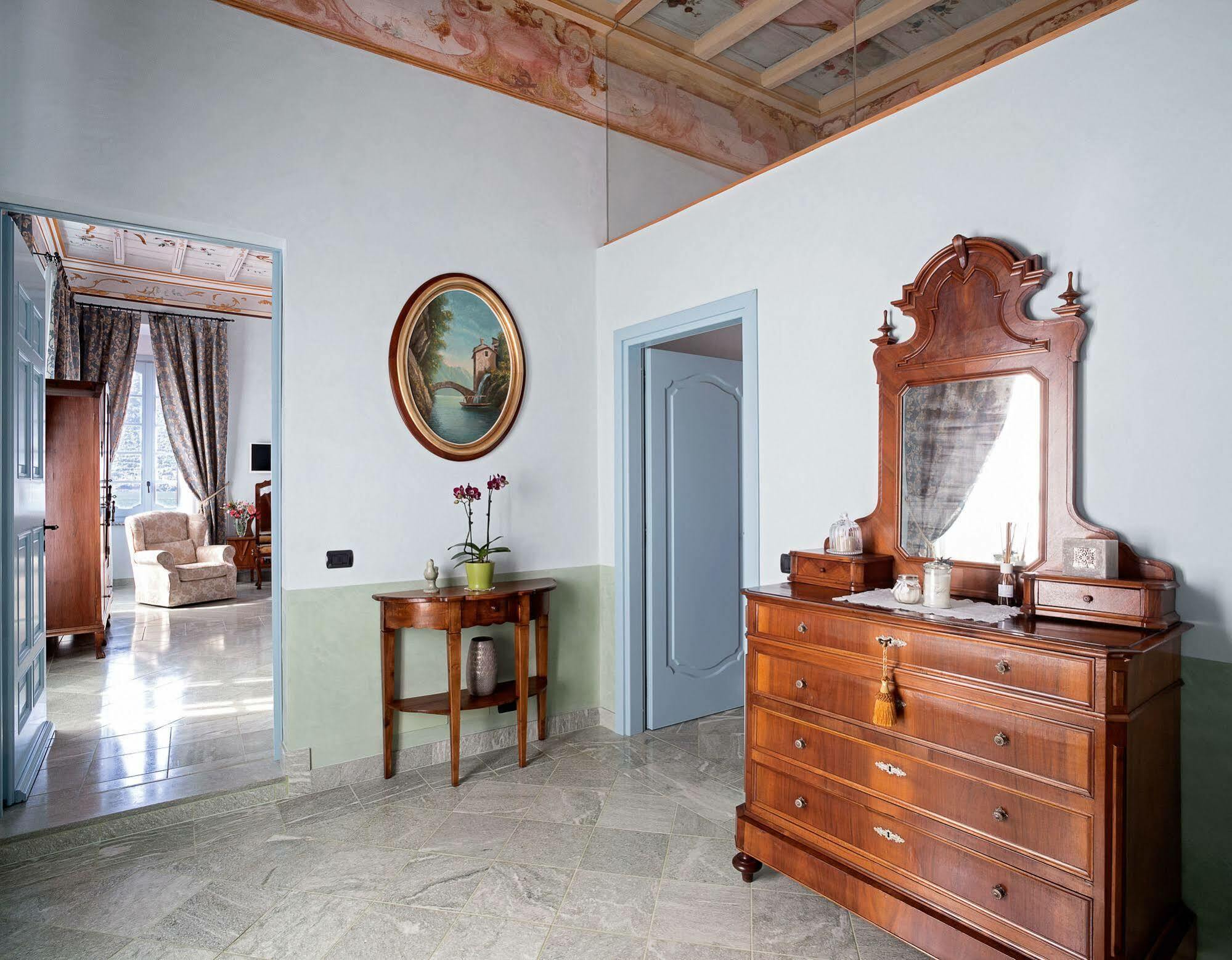 Palazzo Del Vicere Aparthotel Lezzeno Εξωτερικό φωτογραφία