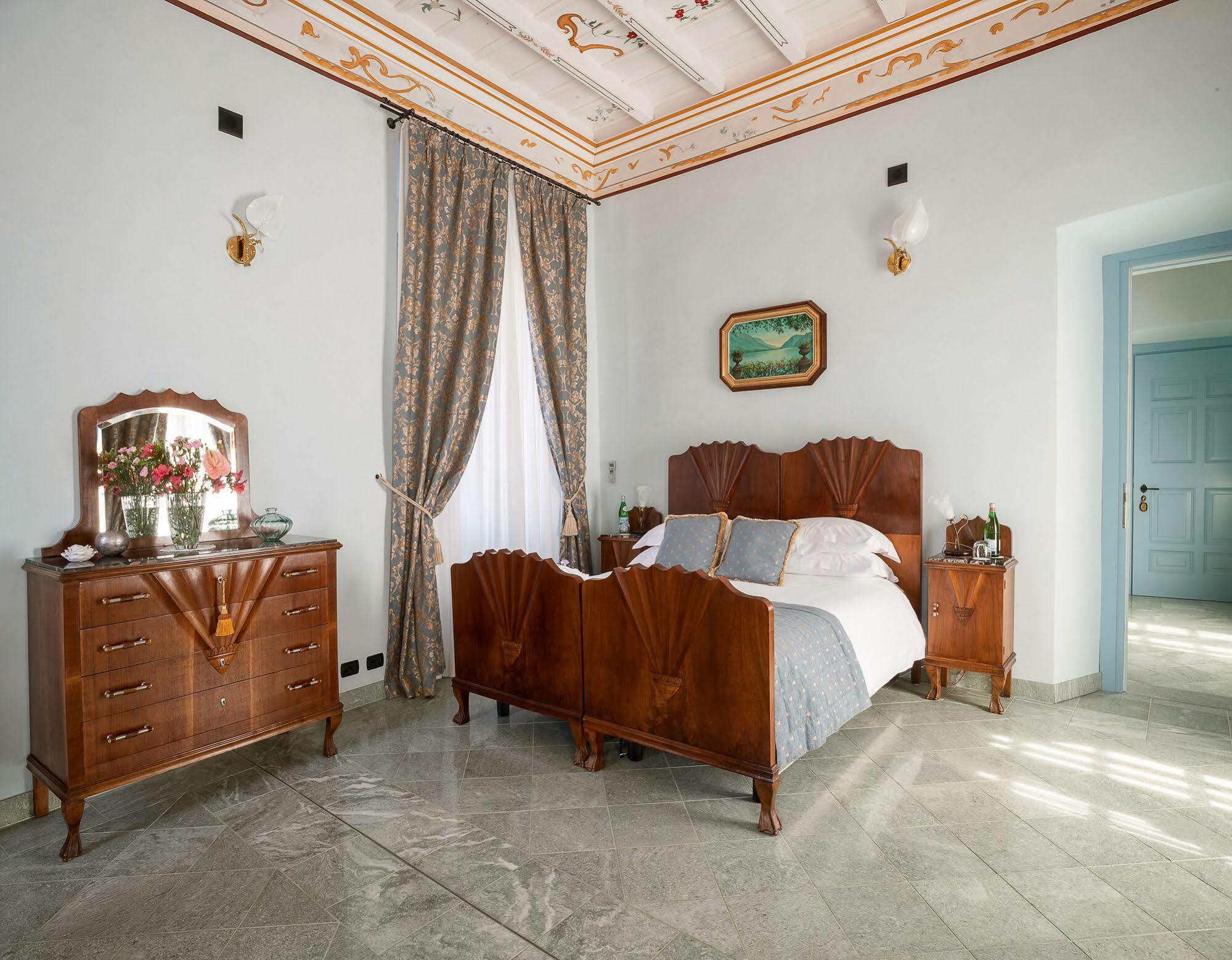Palazzo Del Vicere Aparthotel Lezzeno Εξωτερικό φωτογραφία
